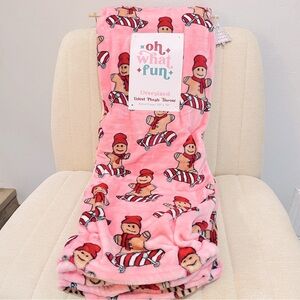 NEW Christmas Pink Oversized Plush Throw Blanket Gingerbread on Skateboard‎